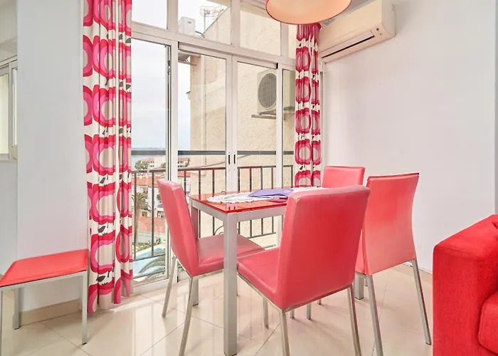 Appartement 1 Bed With Sea View *